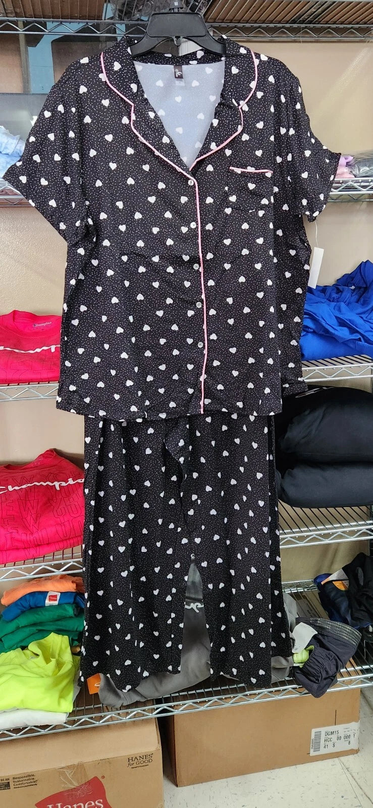 PJ Couture Women's Two Piece Pants Top Notch Short Sleeve Shirt Pajamas MSRP $48