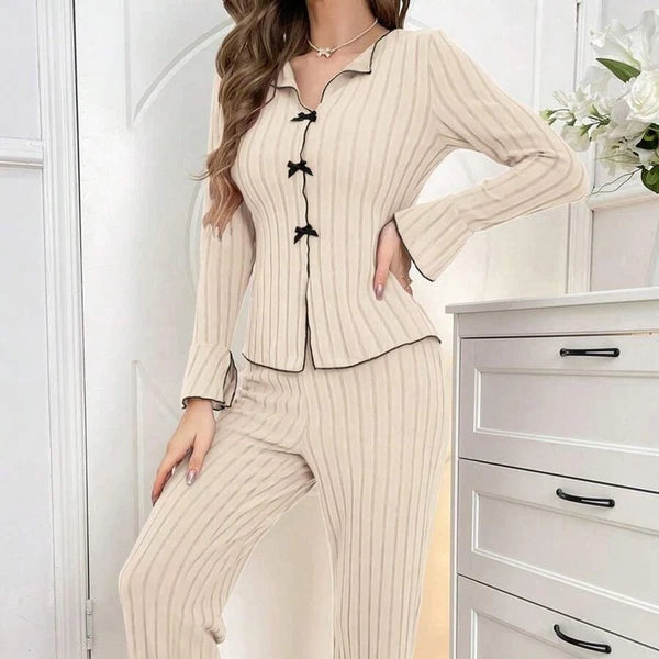 Feel Women's Autumn Winter PJs Cozy Top and Bottoms Ensemble Available Now