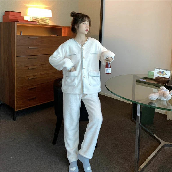 Chic Velvet Pajama Woman Winter Elegant Pyjama Femme Two Piece Set Home Clothes