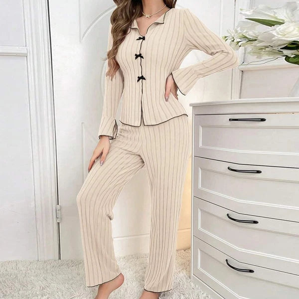 Feel Women's Autumn Winter PJs Cozy Top and Bottoms Ensemble Available Now